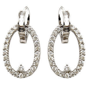 oval shaped hoop diamond earrings