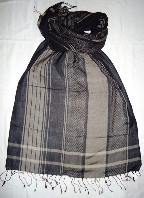 100% viscose scarf