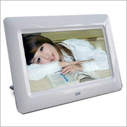 Electronic Picture Frames XE-700DS
