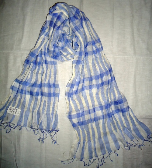 100% Viscose y/d scarf