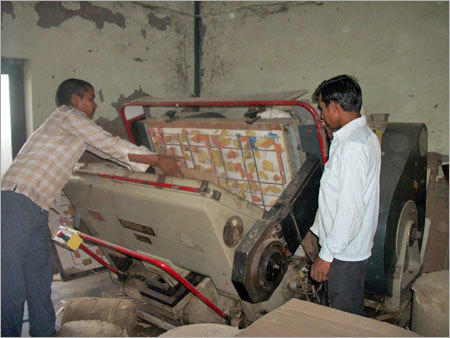 Die-Punching Machine