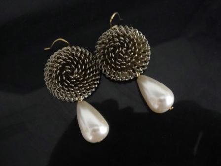 Earring - Brass, 25x15 mm, Gold | Elegant Dangle Design with Pearl Drop, Stylish Fashion Accessory