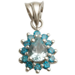 Genuine Blue Topaz Pendant In Light And Dark Stone Shade Chandelier Earrings