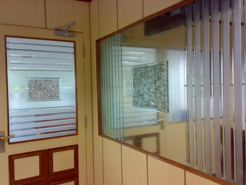 Techno Glass