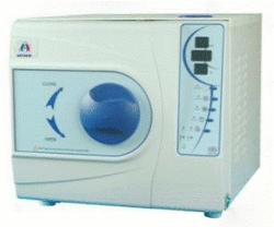 TABLE TOP AUTOCLAVE