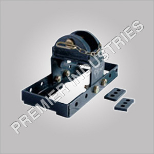 Eicher 380 Towing hook