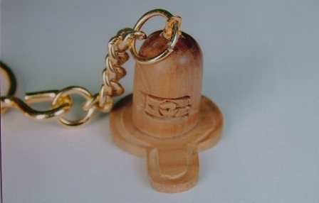 sandal wood shiv ling key ring