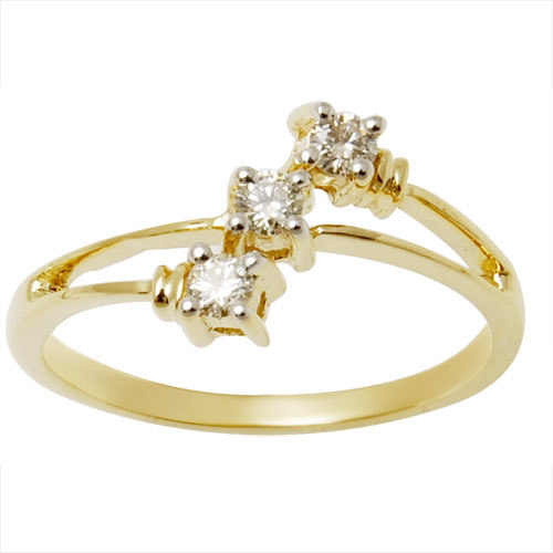 Three Diamond Simple Ring Diamond Clarity: Fl