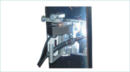 Auto Welding Machine with Weaving Option
