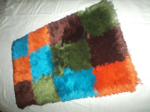 Chequered Shaggy Rugs
