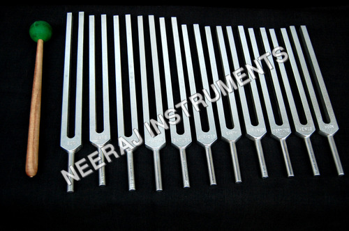 Planetary tuning fork