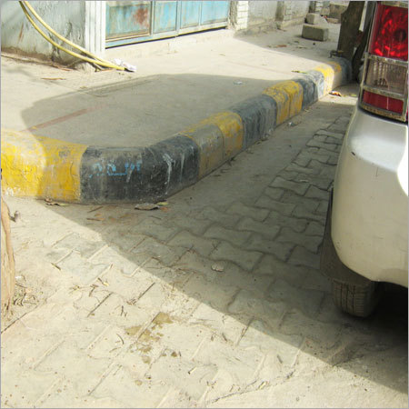 Pavements Construction - Concrete, Variable Dimensions, Yellow | Durable, Reliable, Easy Installation, Load Bearing 10kN