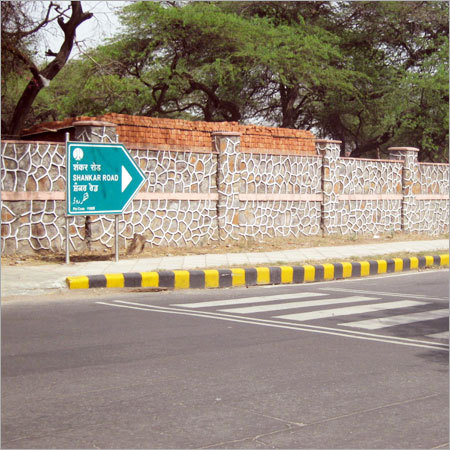 Highway Construction Projects - Asphalt and Concrete Materials | Reliable Service, Prompt Completion, Regular Inspections