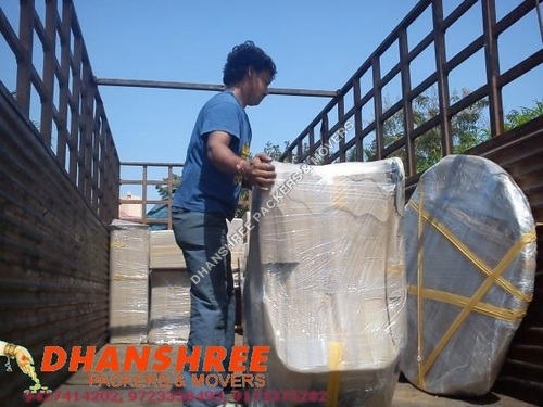 Packers Movers Service - Nationwide Relocation & Freight Forwarding GPS Tracking Insurance Options Custom Packing