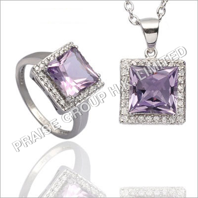 Natural Zircon Gemstones