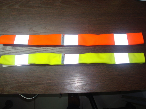 Reflective car seat belt