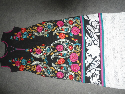 Embroidered kurti