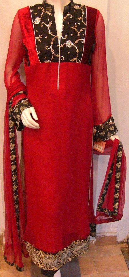 DAZZLING RED ANARKALI SUIT