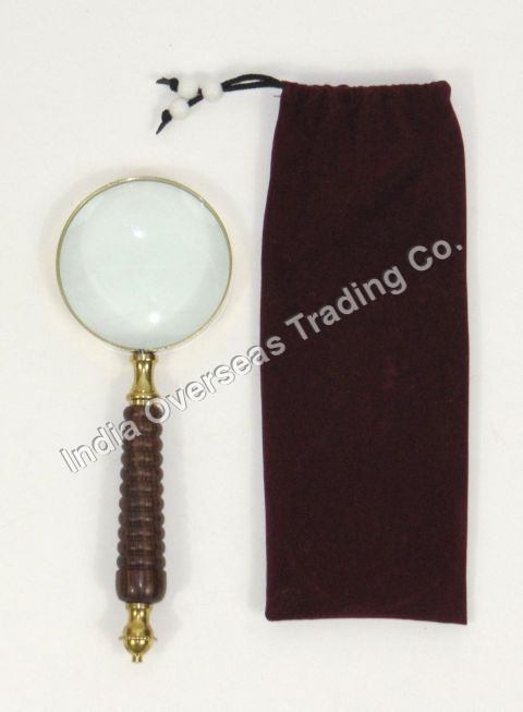 Magnifying Lens