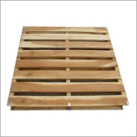 Reversible Wooden Pallets