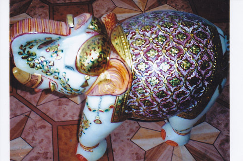 Design marble show piece