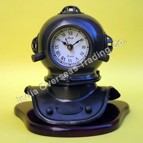 IRON DIVERS HELMET CLOCK WITH WOODEN BASE 8" 