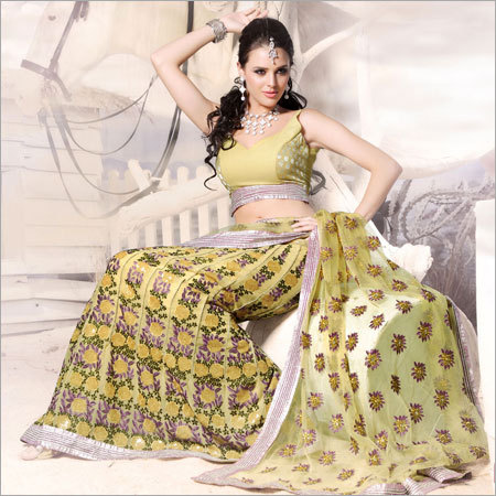 Saree - Georgette, 5.5 Meters x 1.2 Meters, Light Green | Printed, Elegant Design, Soft Fabric, Comfortable Party Wear