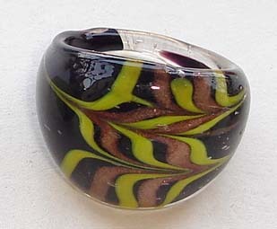 Glass Finger Ring