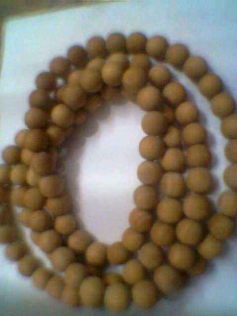 Wooden Buddhism Chanting Beads - Sandalwood & White Wood, 108 Beads 8mm | Handcrafted, Smooth Texture, Meditation Aid
