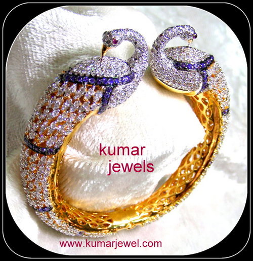 designer bracelets.