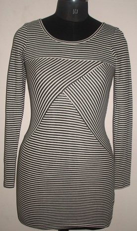 KNITTED LADIES STRIPED YARN DYES DRESS