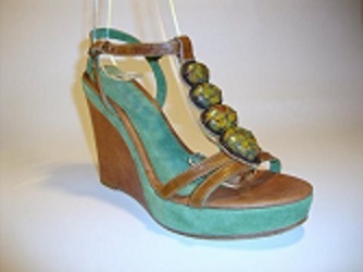LADIES FOOTWEAR