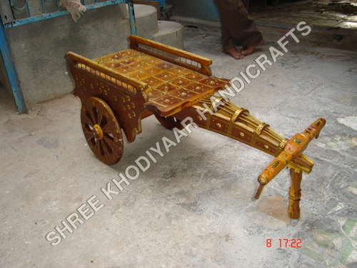 Wooden Handicraft Cart Manufacturer