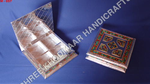 Handicraft Dry Fruit Box