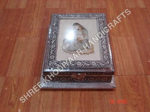 Handicraft Dry Fruit Box Manufacturer