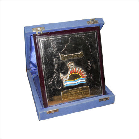 Trophy & Certificate Box