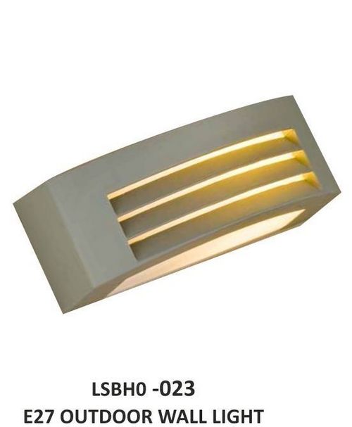 Outdoor Wall Light