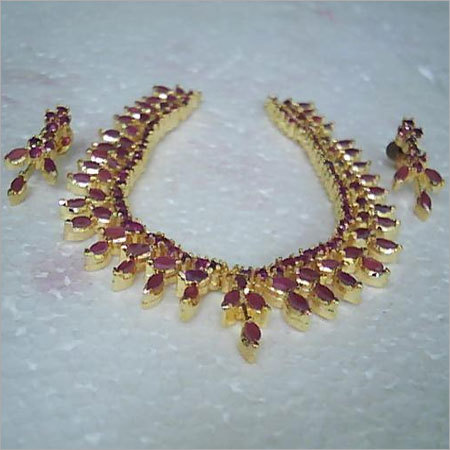 Imitation Necklaces Jewelery