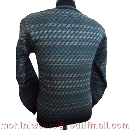 All over designed pullover