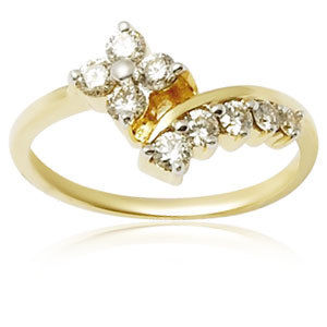 Different Design Ladies Ring Diamond Clarity: Fl