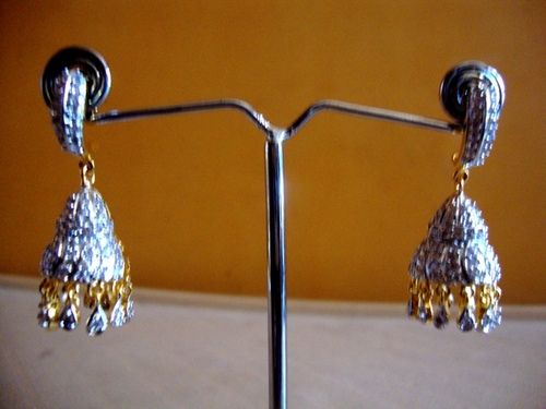 Vintage Earring