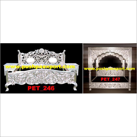 White Metal Carved Bed With Canopy White Metal Carved Bed With Canopy