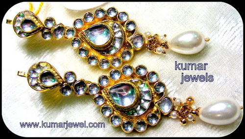 fashion kundan earrings.