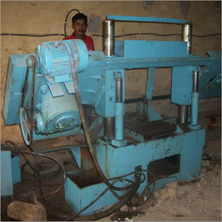 Automatic Bandsaw Machine