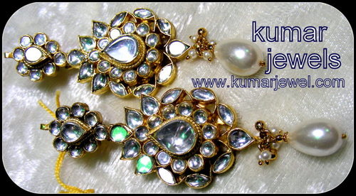 KUNDAN JEWELERY