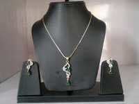 White and Green Cubic Zirconia Pendant Set
