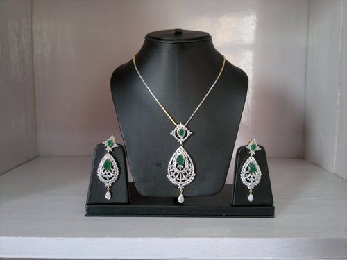 Artificial Pendant Set