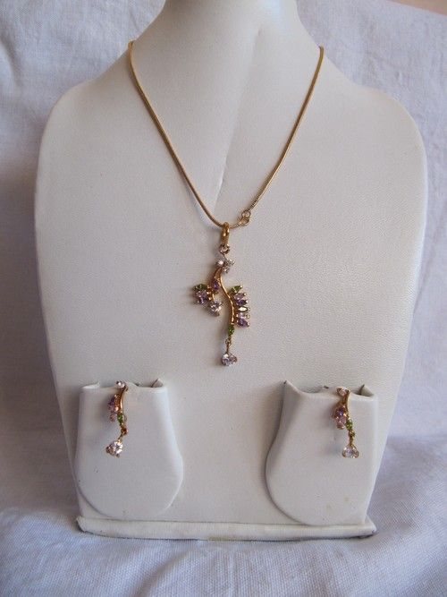 Fashion Pendant Set