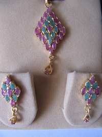 Precious Stone Pendant Set