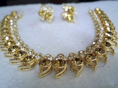 Imitation Regular Jewelry Item
